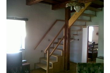 Slovākija Chata Sklené, Eksterjers